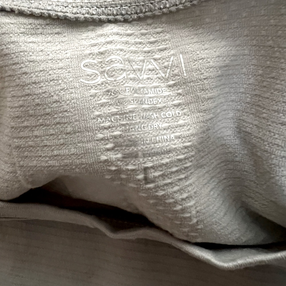 Savvi Raglan Performance Tee - Picture 3 of 10